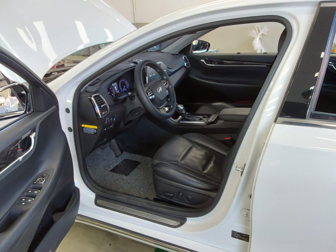HYUNDAI GRANDEUR IG 2.4 GDi PREMIUM 2018 - zdjęcie 10