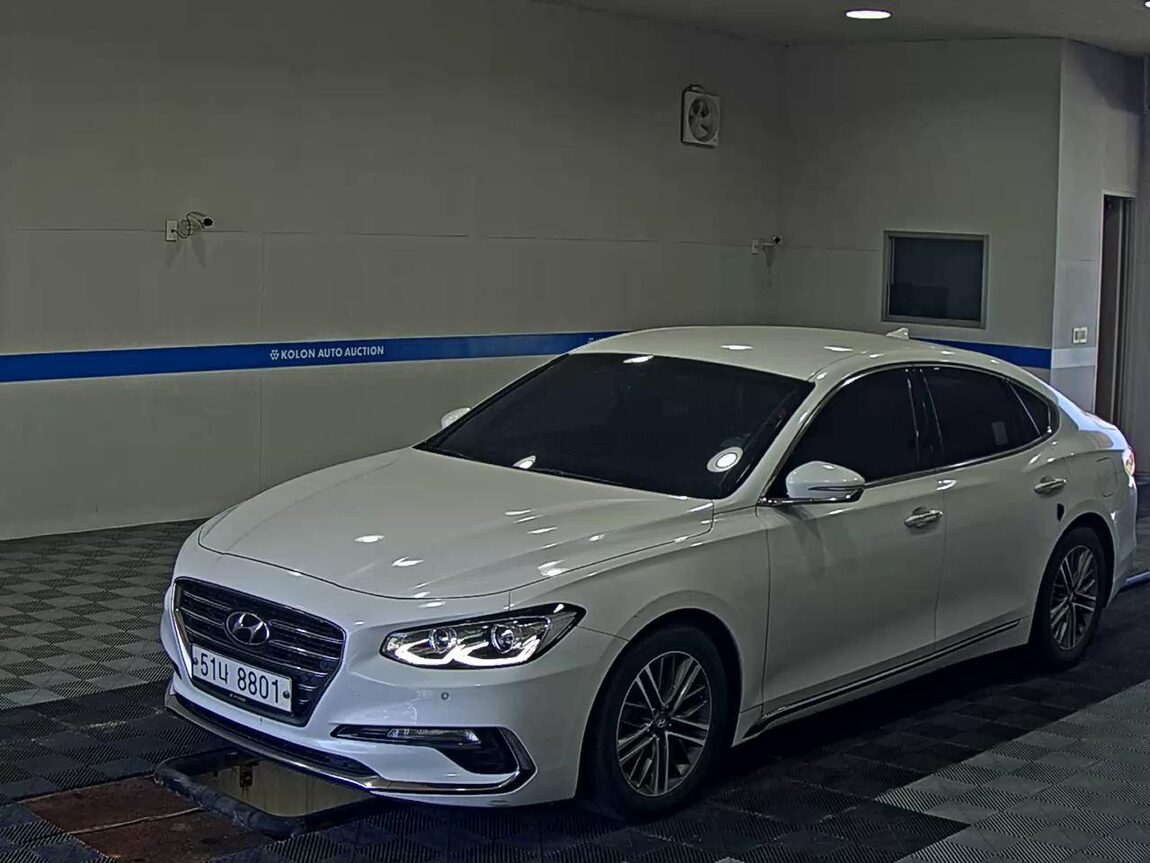 HYUNDAI GRANDEUR IG 2.4 GDi PREMIUM 2018 - zdjęcie 2
