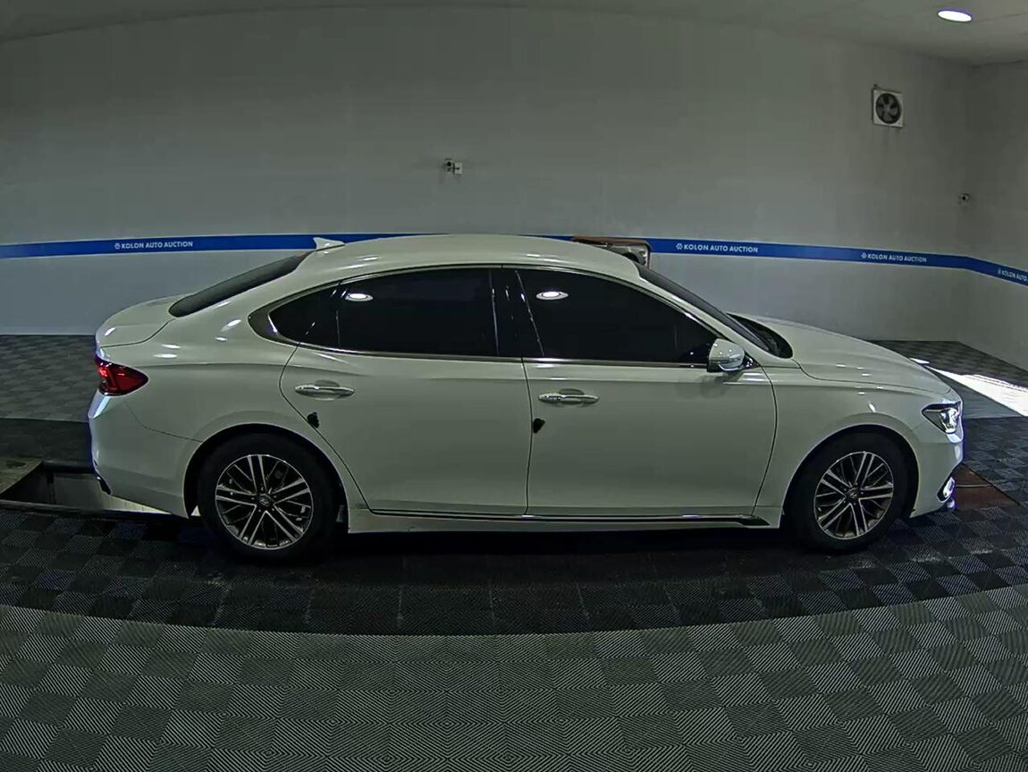 HYUNDAI GRANDEUR IG 2.4 GDi PREMIUM 2018 - zdjęcie 4
