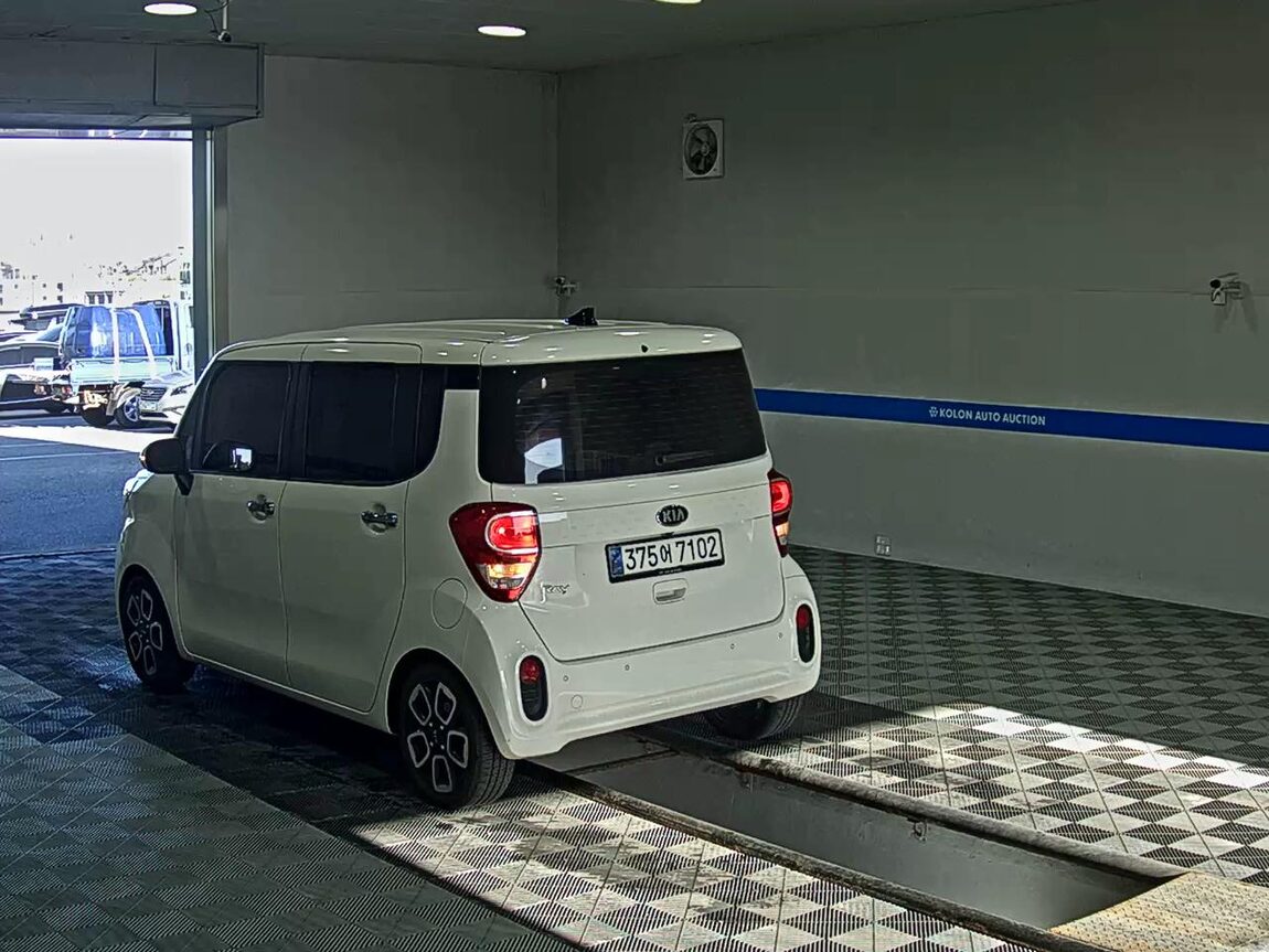 KIA THE NEW RAY 1.0 GASOLINE SIGNATURE 2021 - zdjęcie 6