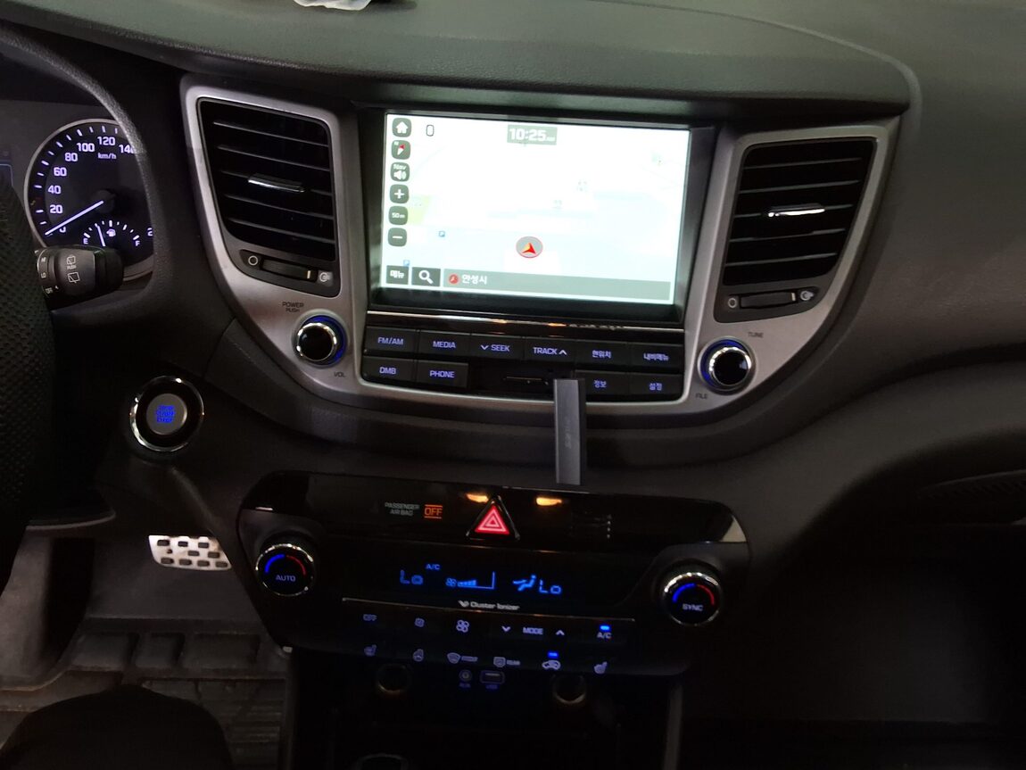 HYUNDAI ALL NEW TUCSON DIESEL R2.0 2WD MODERN 2017 - zdjęcie 24