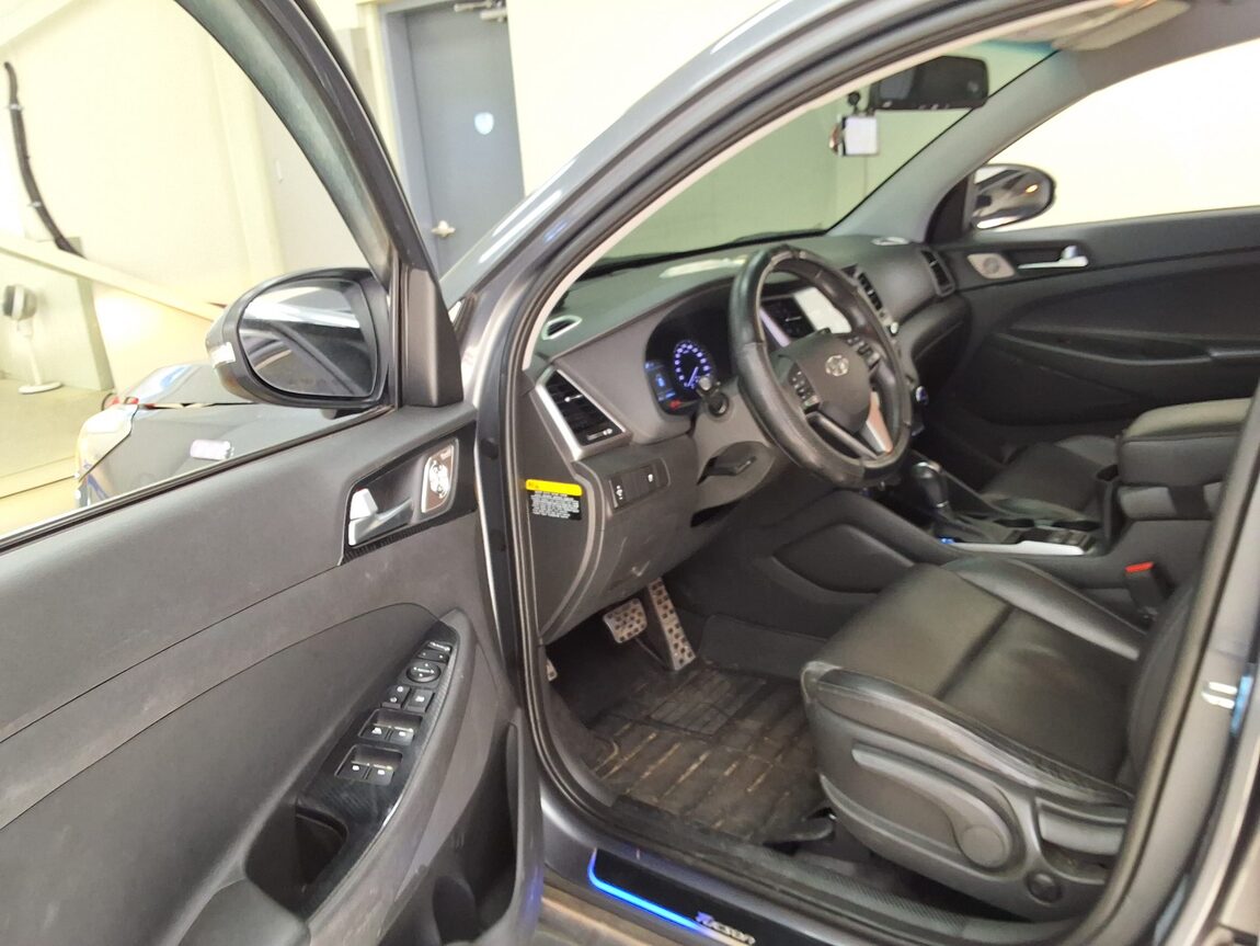 HYUNDAI ALL NEW TUCSON DIESEL R2.0 2WD MODERN 2017 - zdjęcie 11