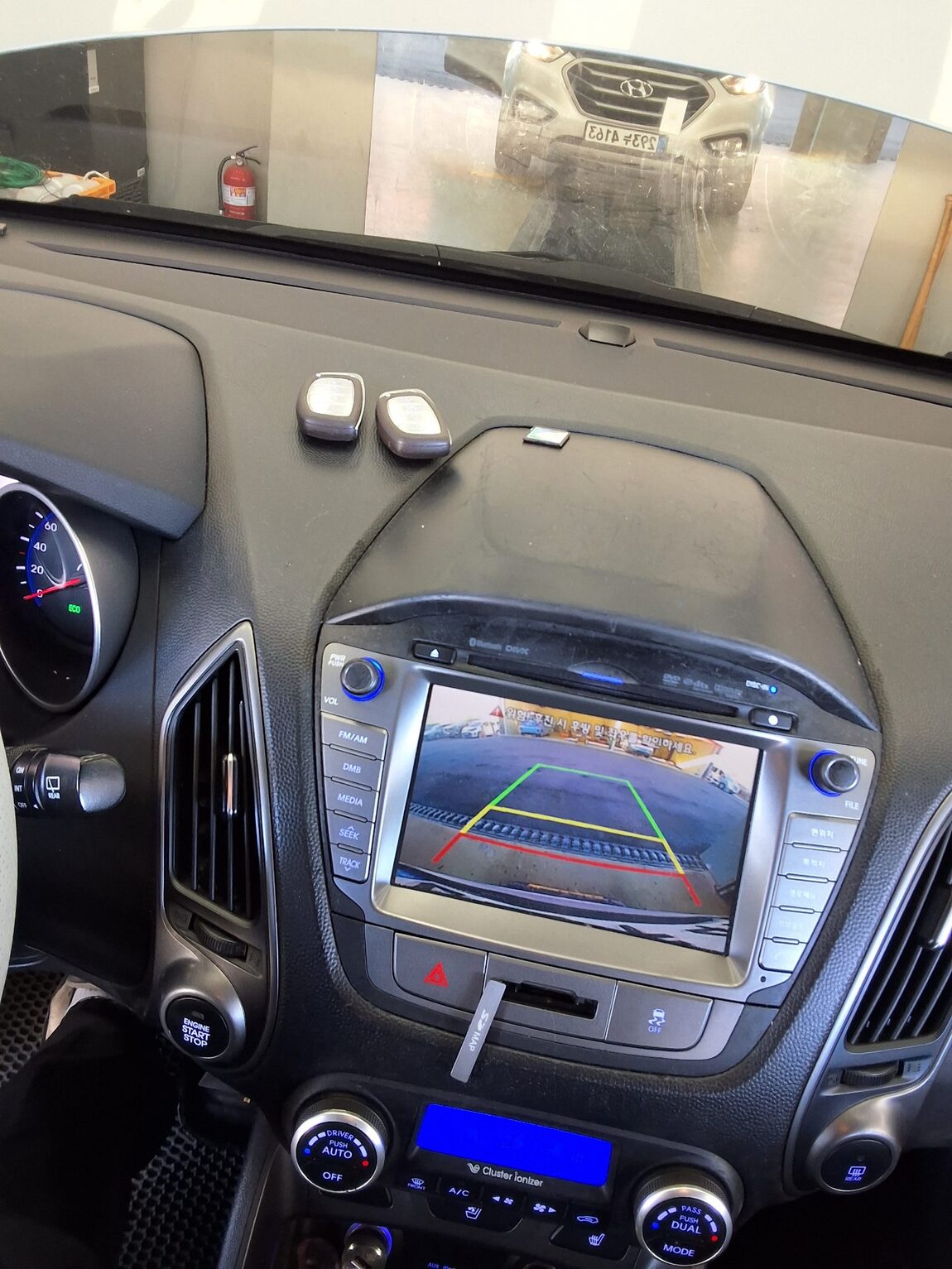 HYUNDAI NEW TUCSON ix DIESEL R2.0 2WD SMART SPECIAL 2015 - zdjęcie 17