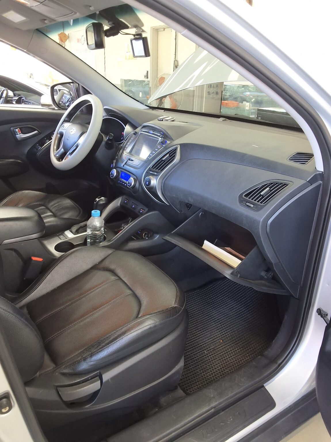 HYUNDAI NEW TUCSON ix DIESEL R2.0 2WD SMART SPECIAL 2015 - zdjęcie 14