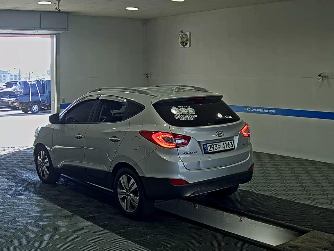 HYUNDAI NEW TUCSON ix DIESEL R2.0 2WD SMART SPECIAL 2015 - zdjęcie 6