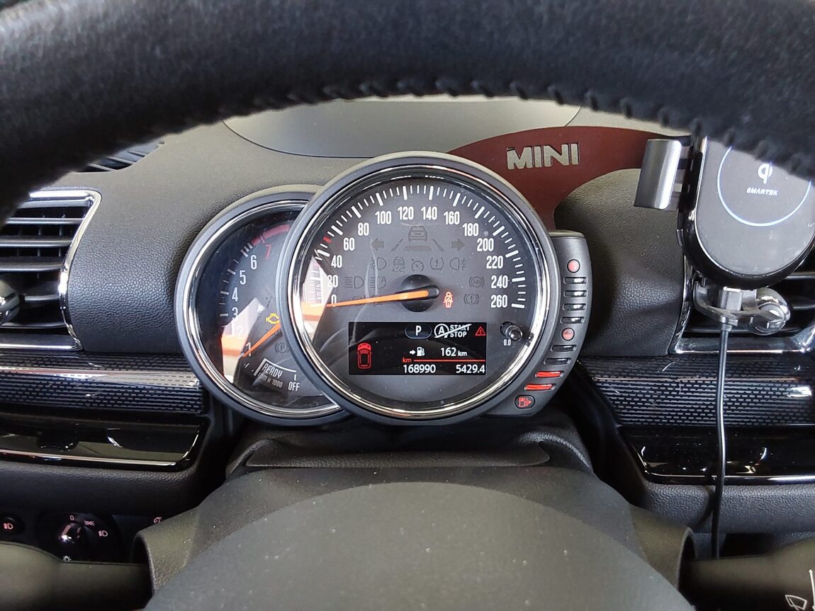 MINI CLUBMAN (2ND GEN) 1.5 HIGH TRIM 2017 - zdjęcie 9
