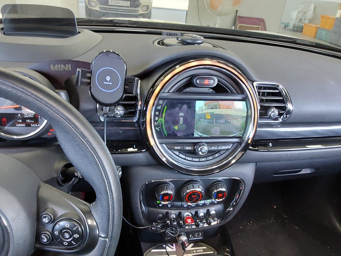 MINI CLUBMAN (2ND GEN) 1.5 HIGH TRIM 2017 - zdjęcie 17