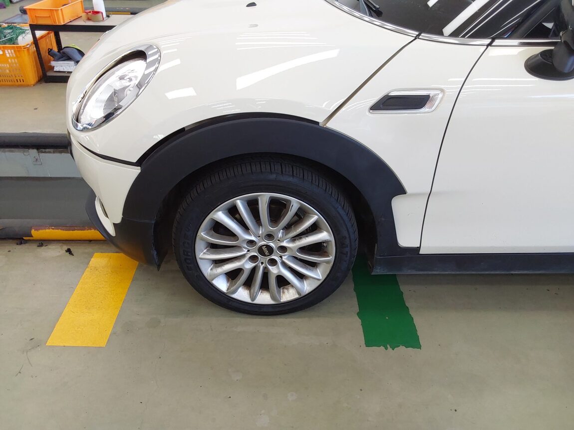MINI CLUBMAN (2ND GEN) 1.5 HIGH TRIM 2017 - zdjęcie 21