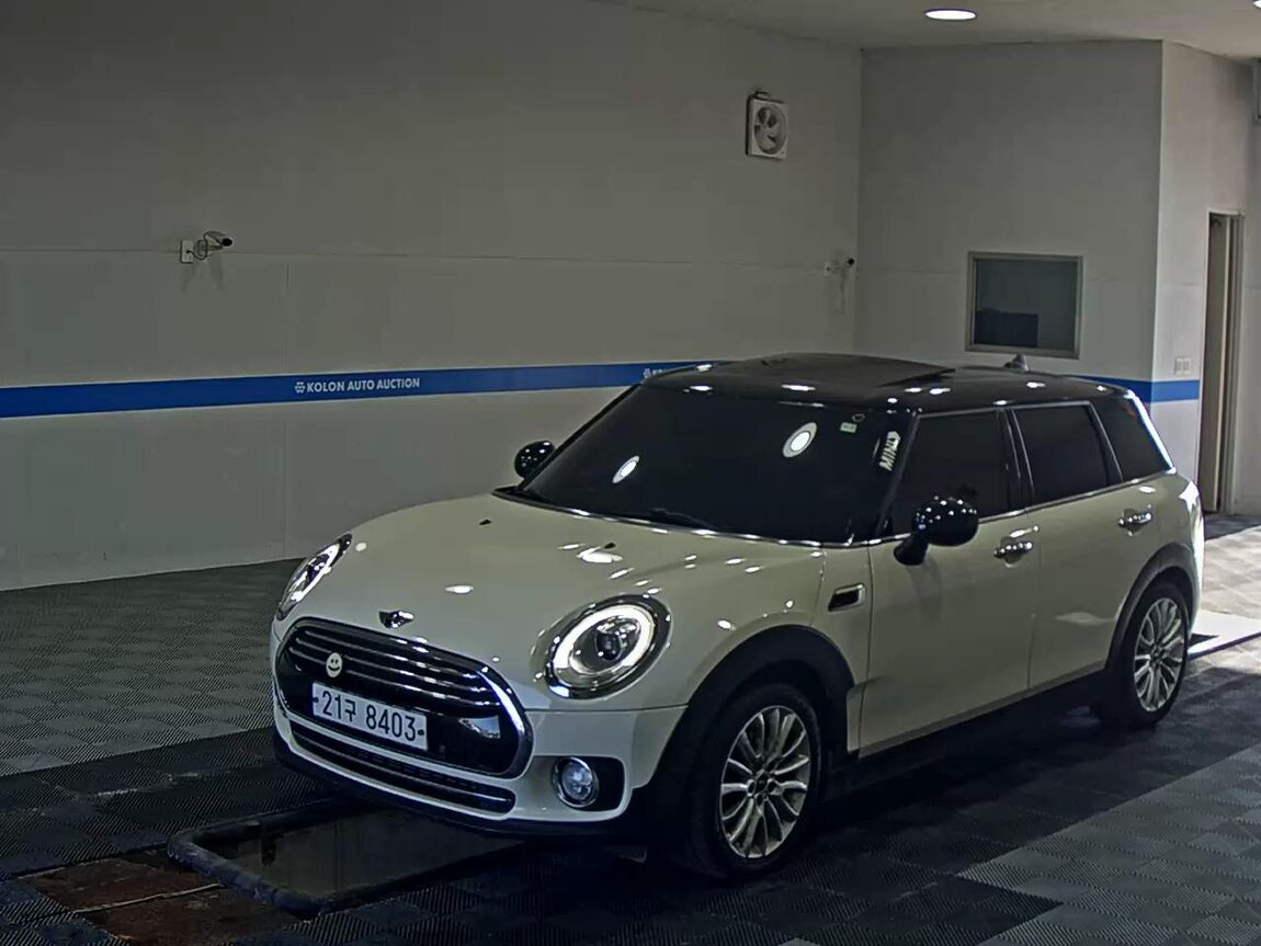 MINI CLUBMAN (2ND GEN) 1.5 HIGH TRIM 2017 - zdjęcie 2