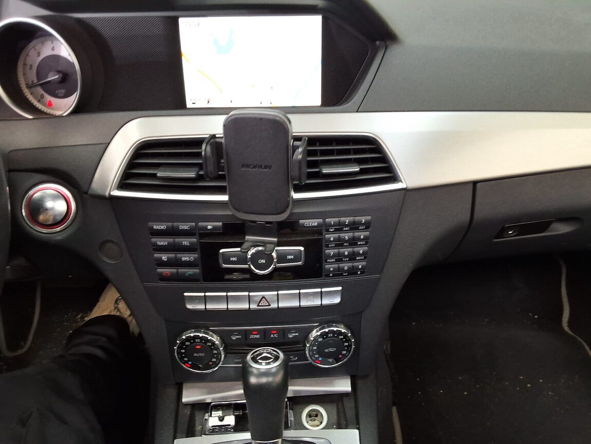 MERCEDES-BENZ C-CLASS (3RD GEN) C200 AVANTGARDE EDITION C 2014 - zdjęcie 24