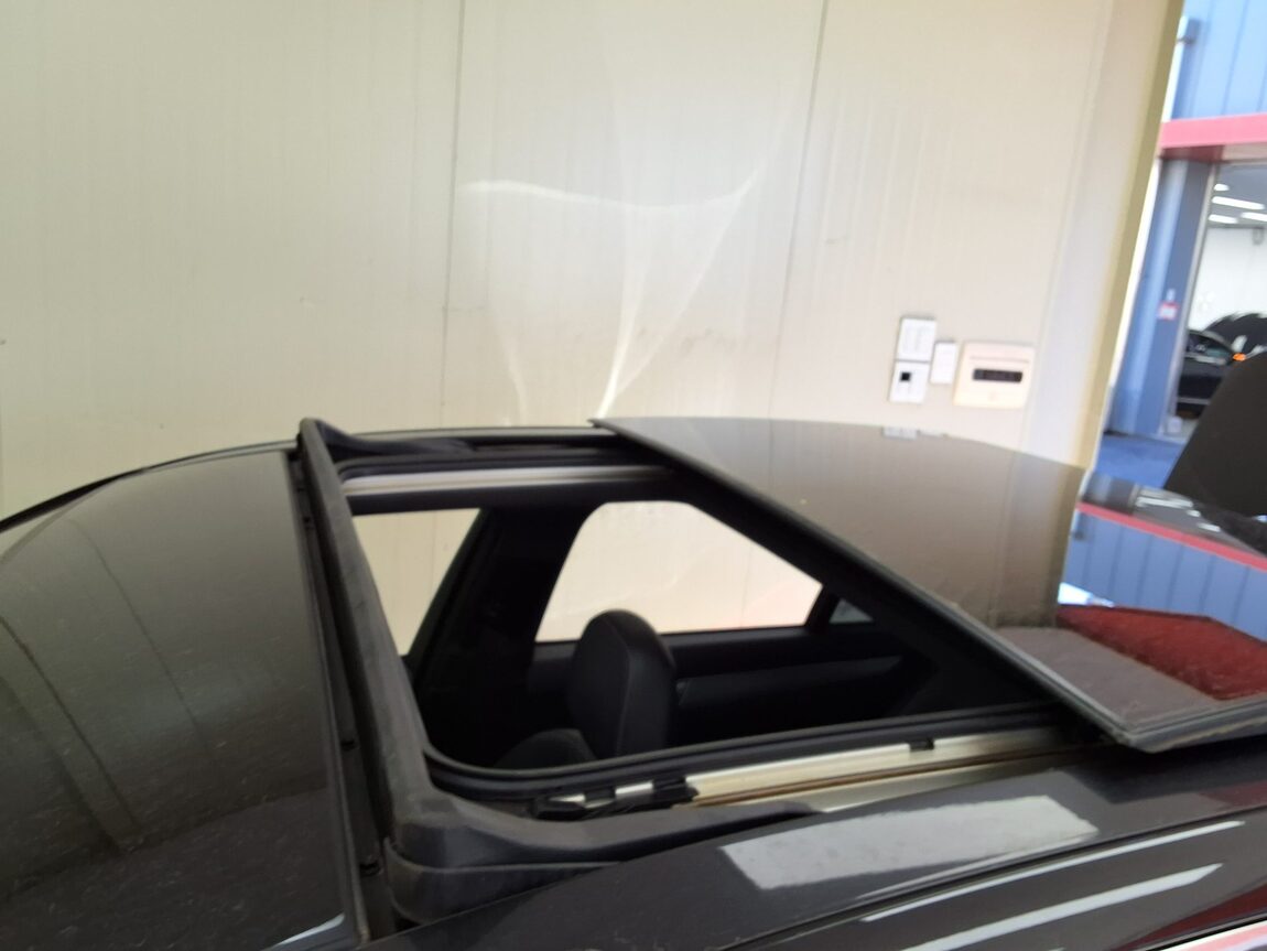 MERCEDES-BENZ C-CLASS (3RD GEN) C200 AVANTGARDE EDITION C 2014 - zdjęcie 26
