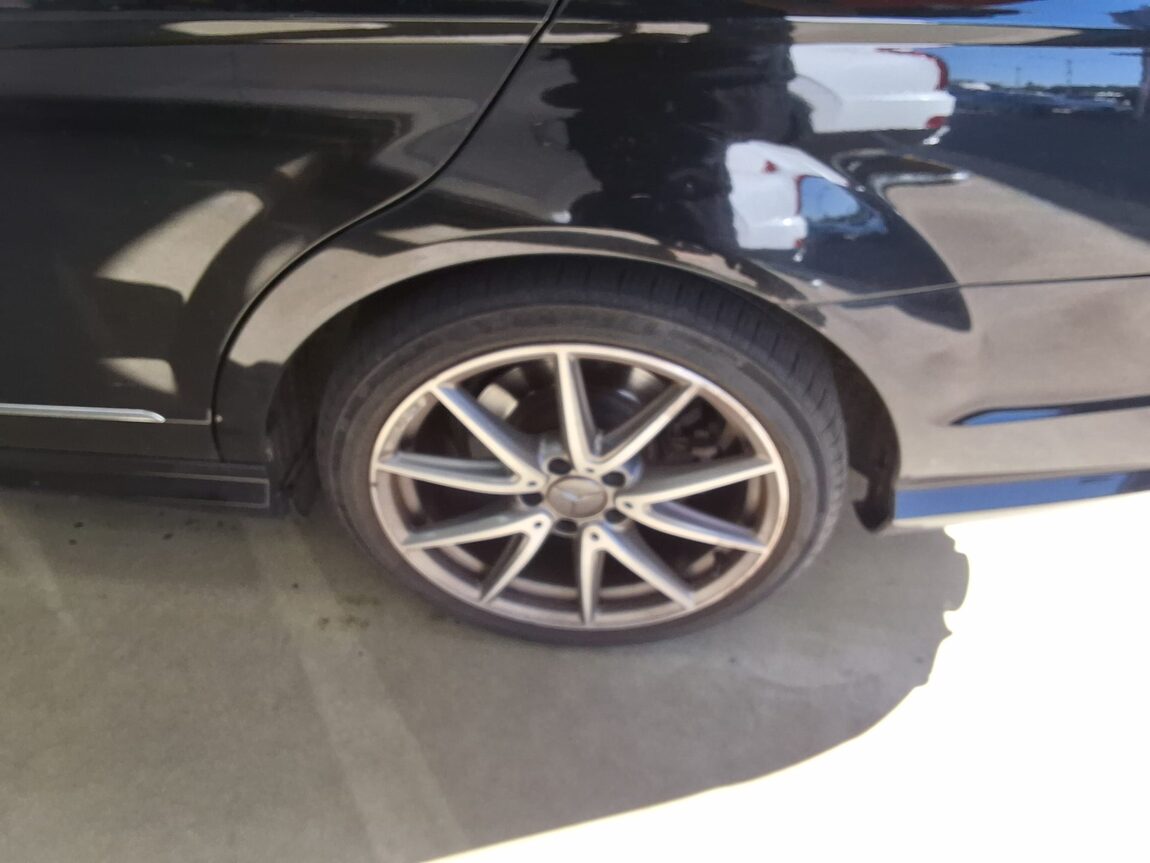 MERCEDES-BENZ C-CLASS (3RD GEN) C200 AVANTGARDE EDITION C 2014 - zdjęcie 20