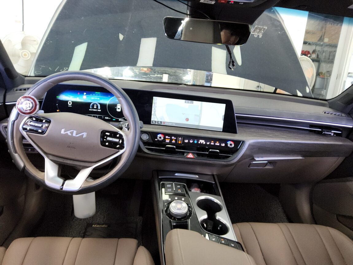 KIA K8 HYBRID HEV NOBLESSE 2023 - zdjęcie 11