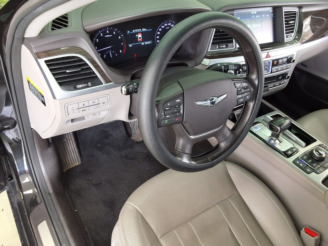 GENESIS G80 3.3 GDi AWD PREMIUM LUXURY 2018 - zdjęcie 18