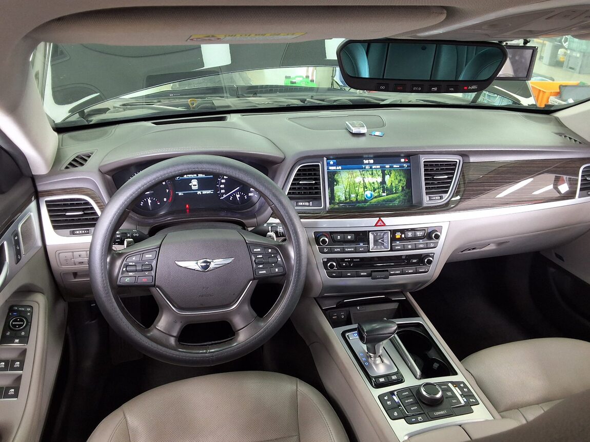 GENESIS G80 3.3 GDi AWD PREMIUM LUXURY 2018 - zdjęcie 11