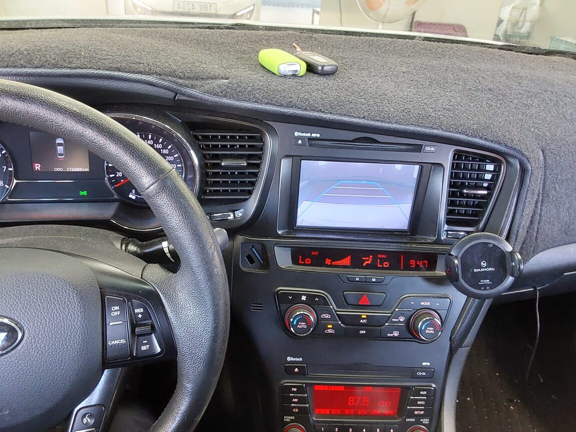 KIA K5 2.0 CVVT PRESTIGE 2011 - zdjęcie 17