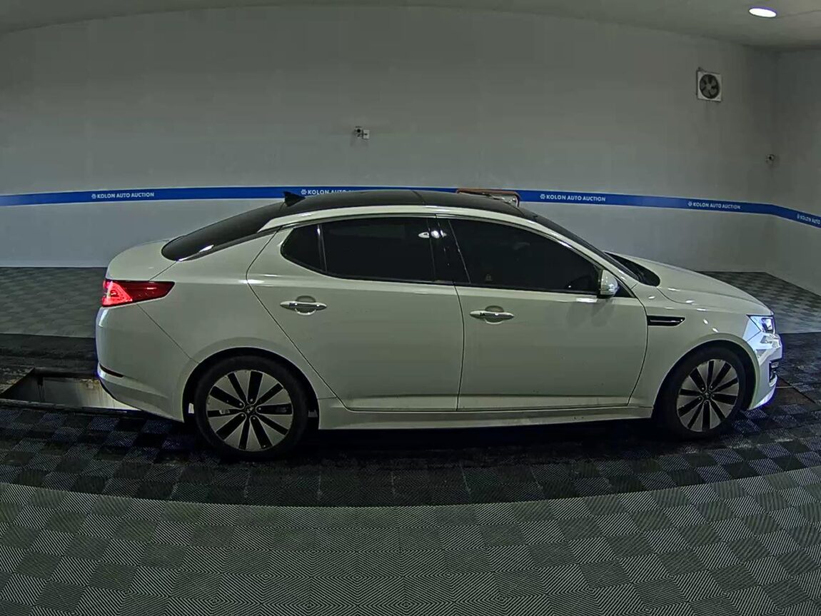 KIA K5 2.0 CVVT PRESTIGE 2011 - zdjęcie 4