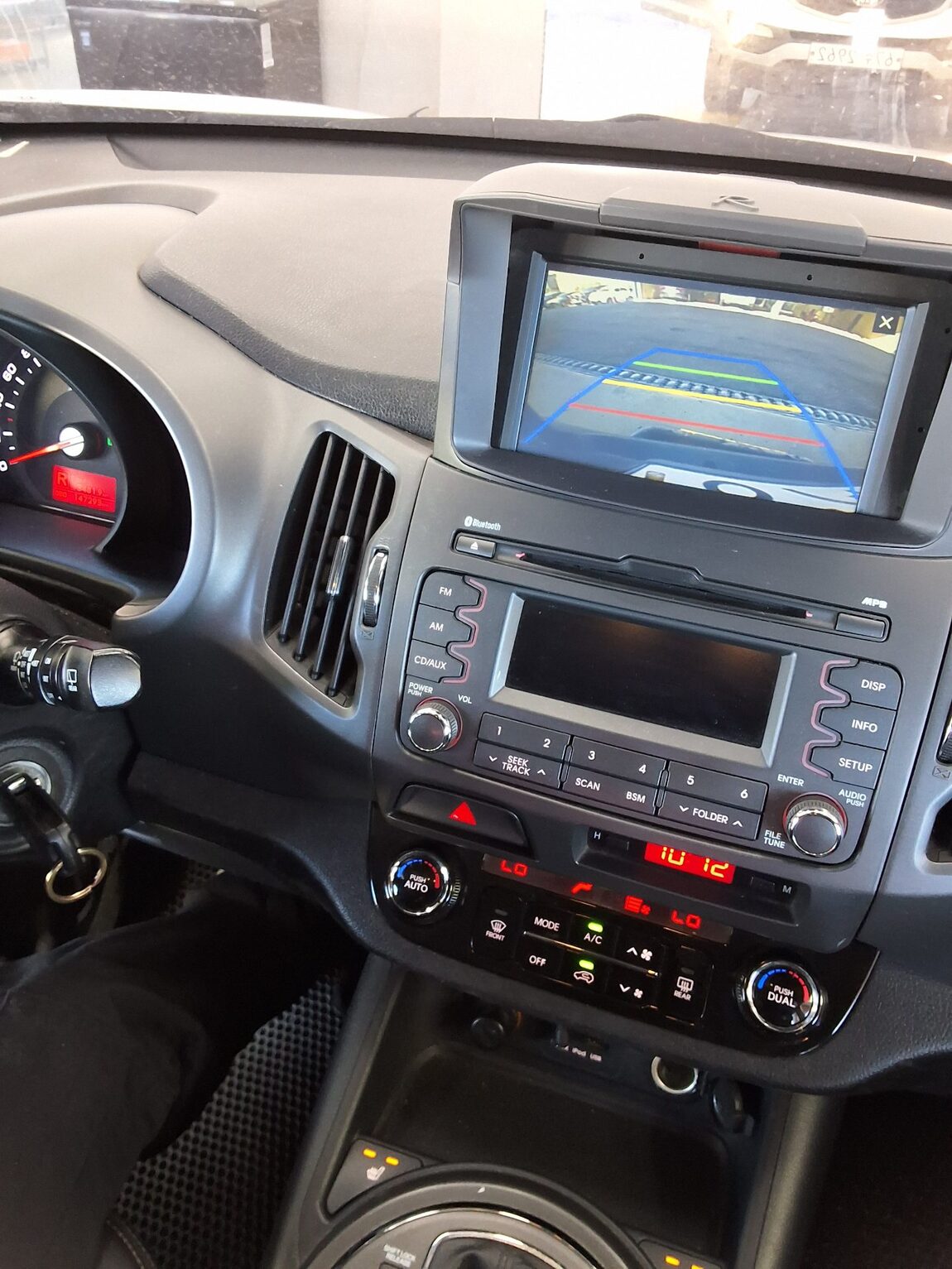 KIA SPORTAGE R DIESEL R2.0 2WD TLX PREMIUM MODEL 2012 - zdjęcie 17