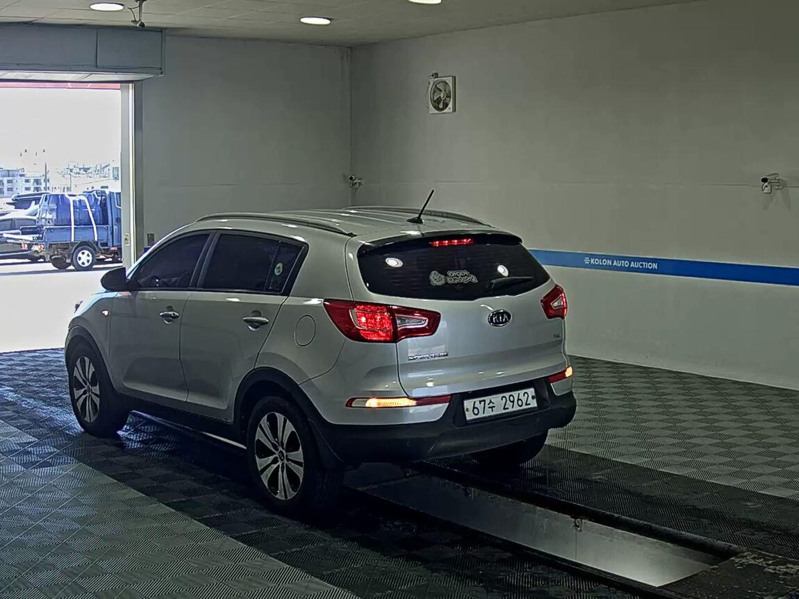 KIA SPORTAGE R DIESEL R2.0 2WD TLX PREMIUM MODEL 2012 - zdjęcie 6