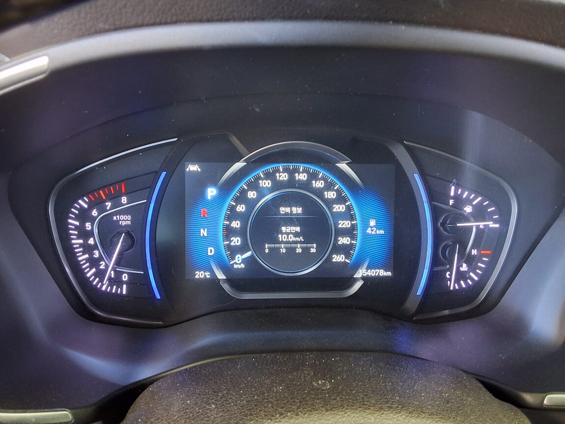 HYUNDAI SANTA FE (TM) 2.0T GDi 4WD EXCLUSIVE SPECIAL 2019 - zdjęcie 9