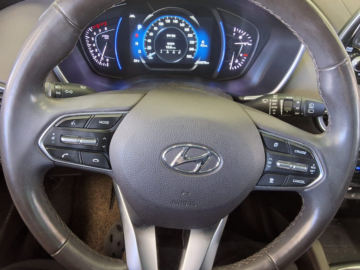 HYUNDAI SANTA FE (TM) 2.0T GDi 4WD EXCLUSIVE SPECIAL 2019 - zdjęcie 17