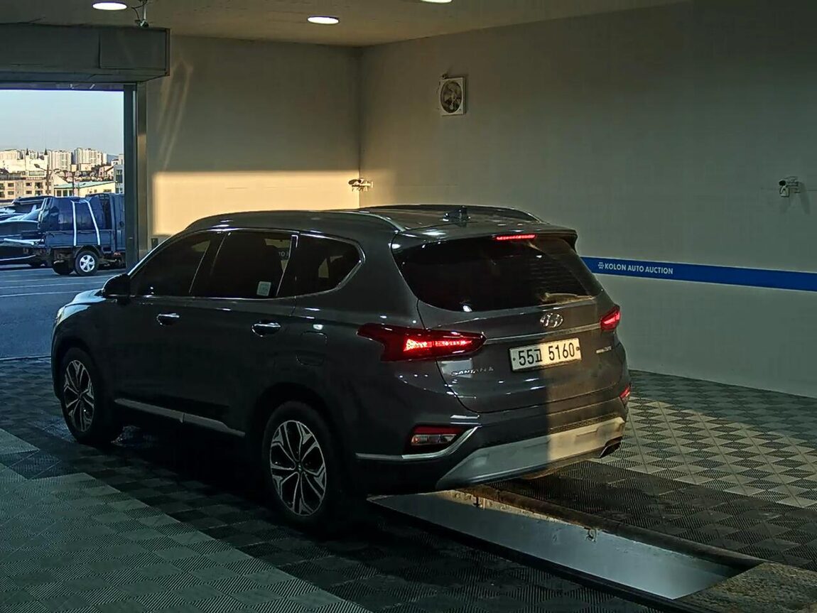 HYUNDAI SANTA FE (TM) 2.0T GDi 4WD EXCLUSIVE SPECIAL 2019 - zdjęcie 6