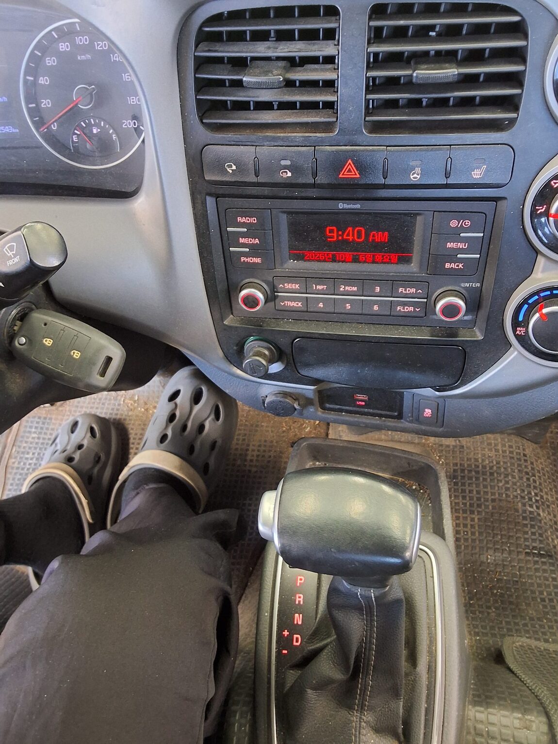 KIA THE NEW BONGO III CARGO 1 TON KING CAB EXTRA LONG WHEELBASE GL 2020 - zdjęcie 14