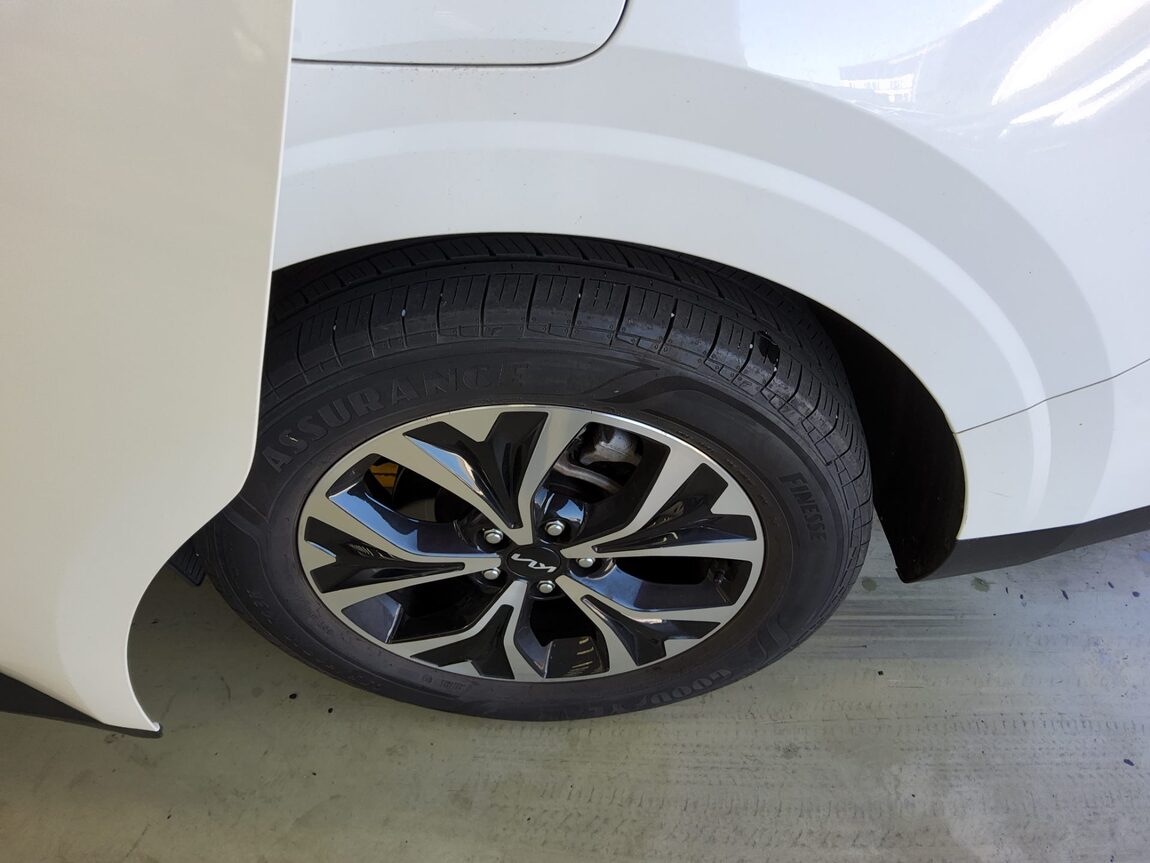 KIA NEW CARNIVAL (KA4) 9-SEATER GASOLINE NOBLESSE 2023 - zdjęcie 23