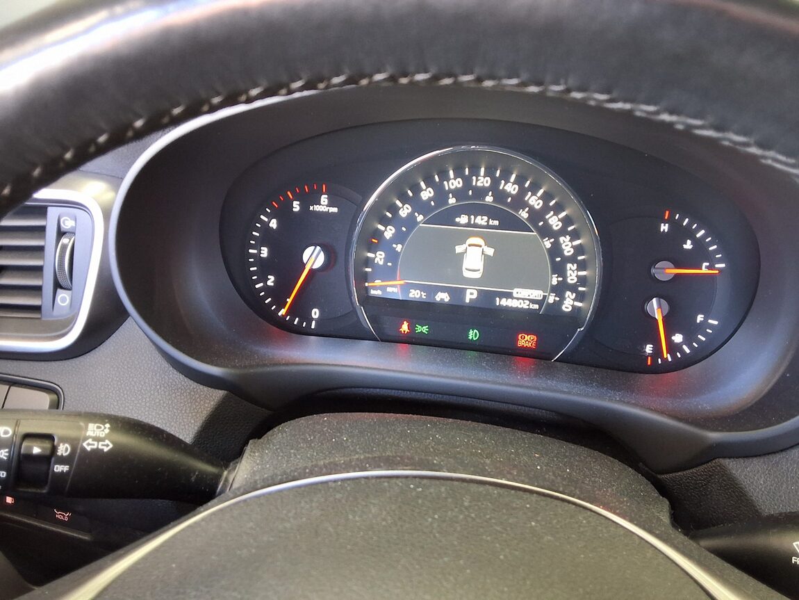 KIA THE NEW SORENTO DIESEL R2.2 2WD NOBLESSE SPECIAL 2018 - zdjęcie 9