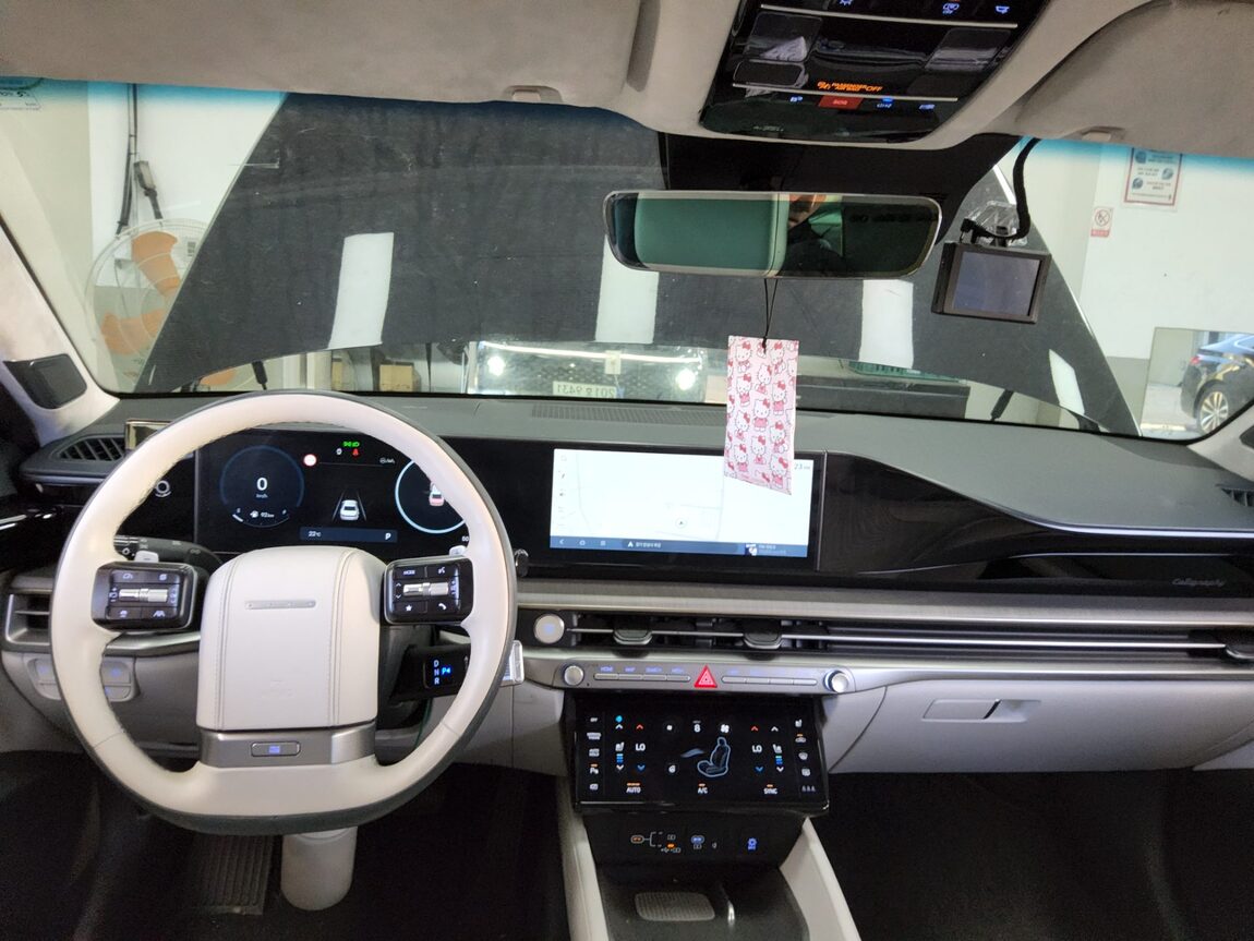 HYUNDAI THE ALL NEW GRANDEUR GASOLINE 3.5 2WD CALLIGRAPHY 2024 - zdjęcie 11