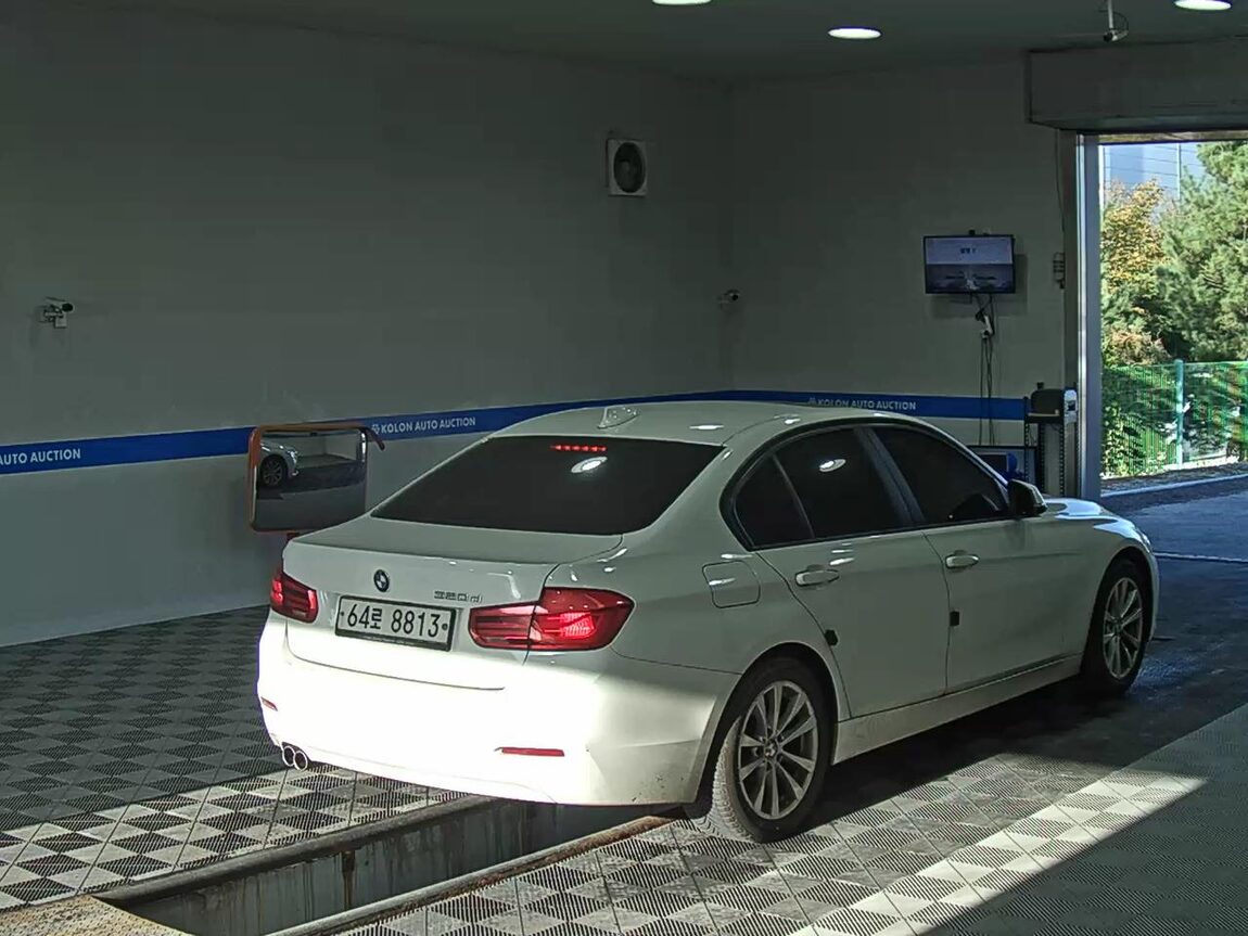 BMW 3 SERIES (6TH GEN) 320d 2017 - zdjęcie 5