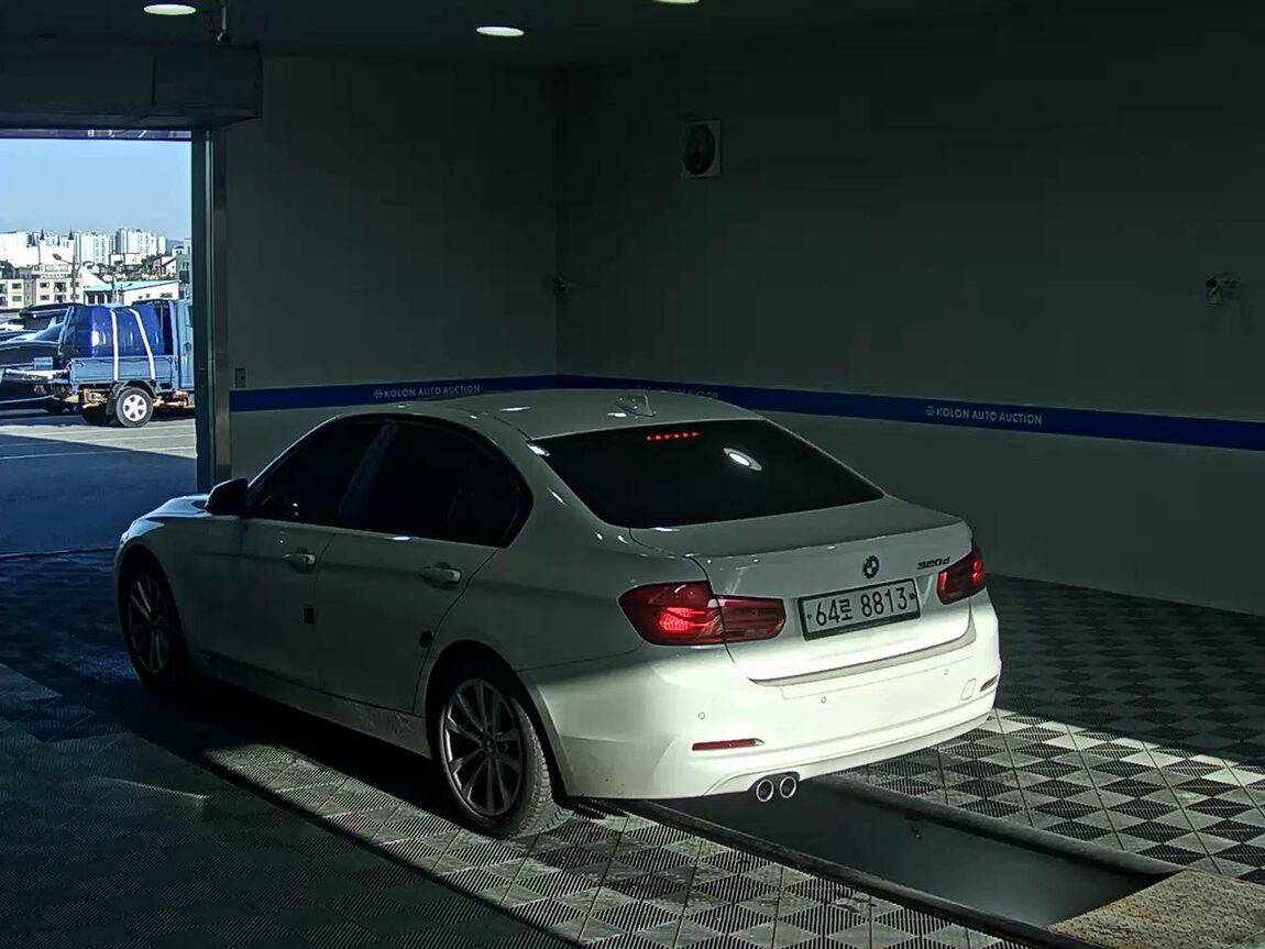 BMW 3 SERIES (6TH GEN) 320d 2017 - zdjęcie 6