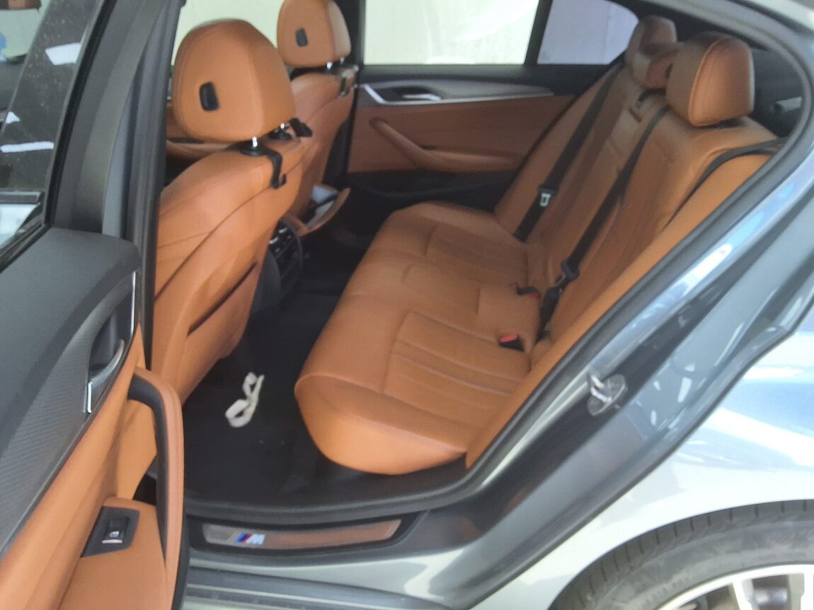 BMW 5 SERIES (7TH GEN) 520d M SPORT PACK 2017 - zdjęcie 13