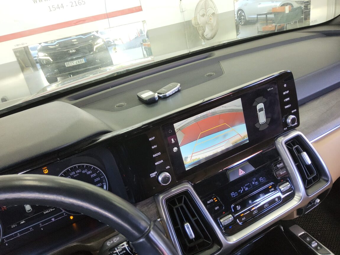 KIA NEW SORENTO (MQ4) 2.2 DIESEL 2WD PRESTIGE 2021 - zdjęcie 18