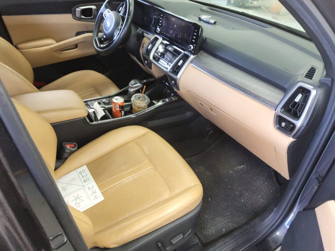 KIA NEW SORENTO (MQ4) 2.2 DIESEL 2WD PRESTIGE 2021 - zdjęcie 14
