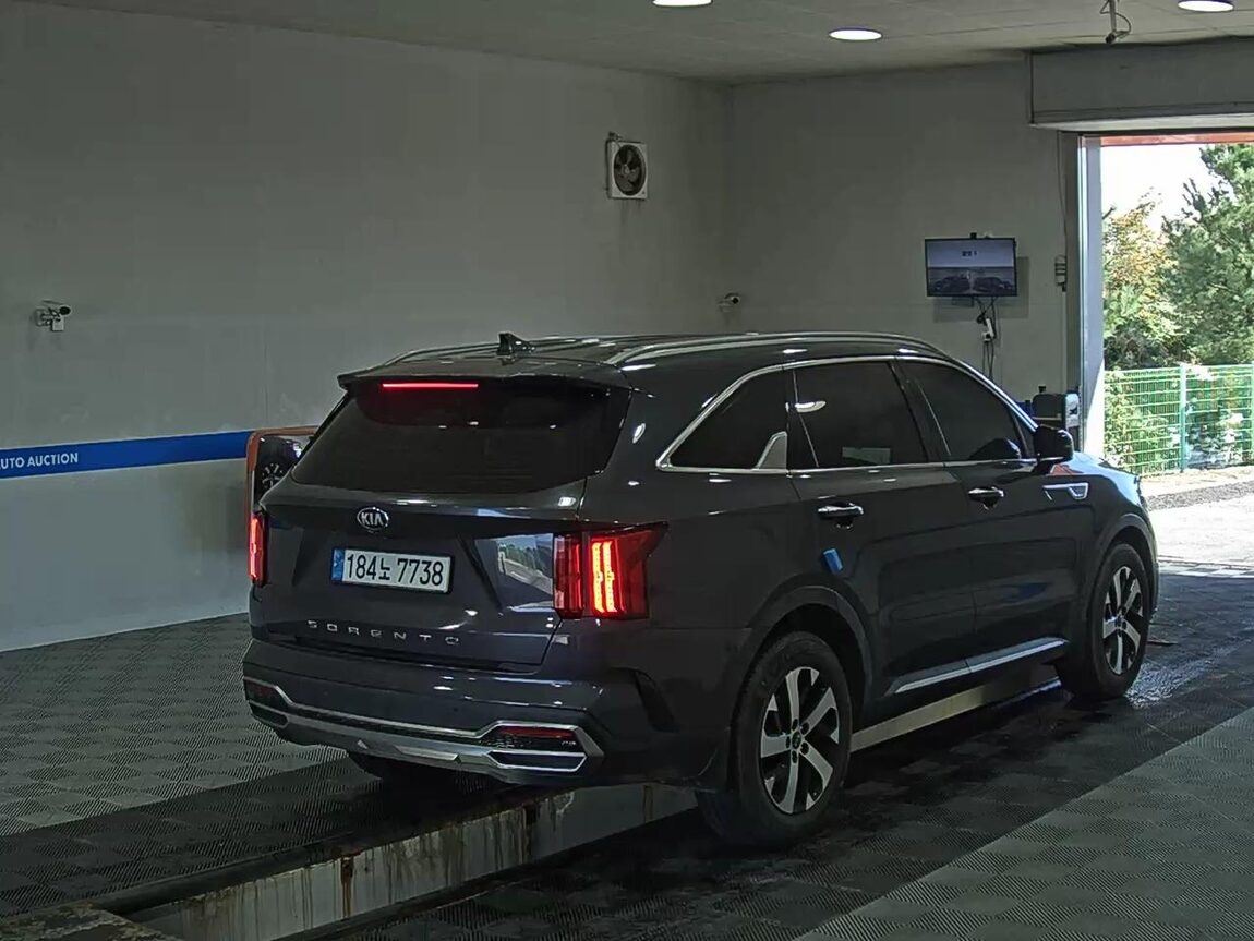 KIA NEW SORENTO (MQ4) 2.2 DIESEL 2WD PRESTIGE 2021 - zdjęcie 5