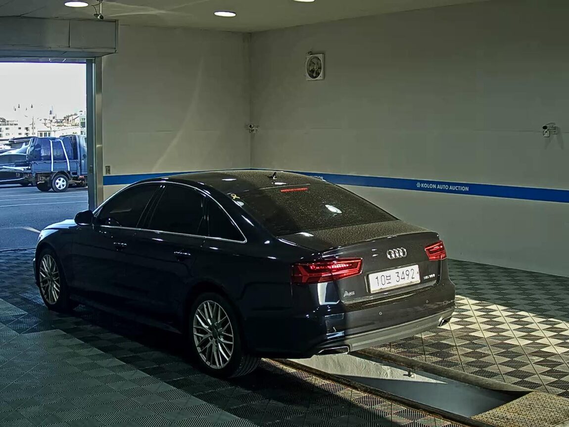 AUDI A6 (4TH GEN) 35 TDI PREMIUM 2018 - zdjęcie 6