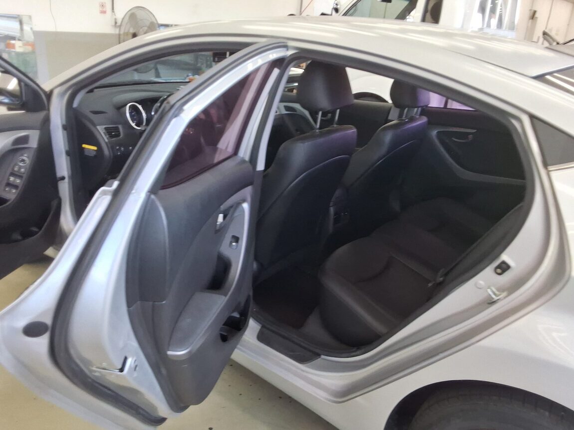 HYUNDAI THE NEW AVANTE MD 1.6 GDi MODERN 2014 - zdjęcie 12