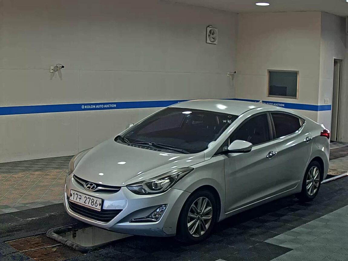 HYUNDAI THE NEW AVANTE MD 1.6 GDi MODERN 2014 - zdjęcie 2
