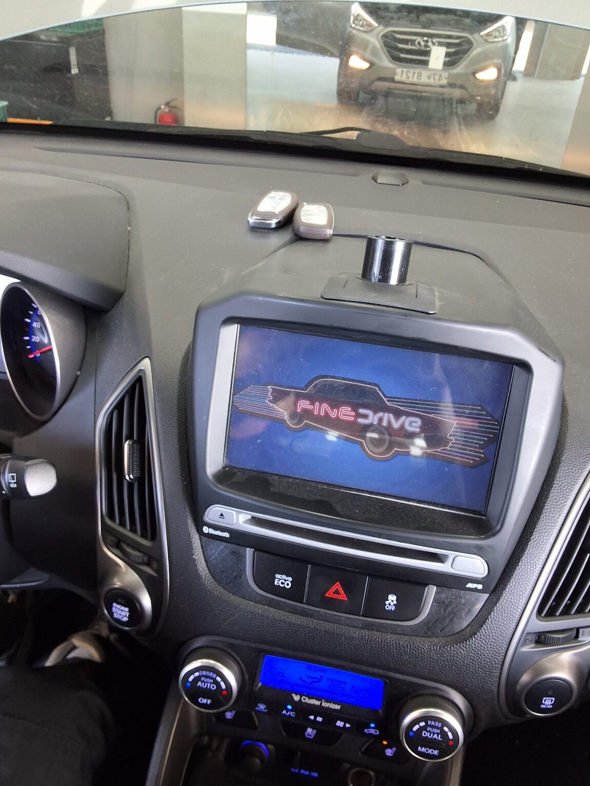 HYUNDAI NEW TUCSON ix DIESEL R2.0 2WD SMART SPECIAL 2014 - zdjęcie 17