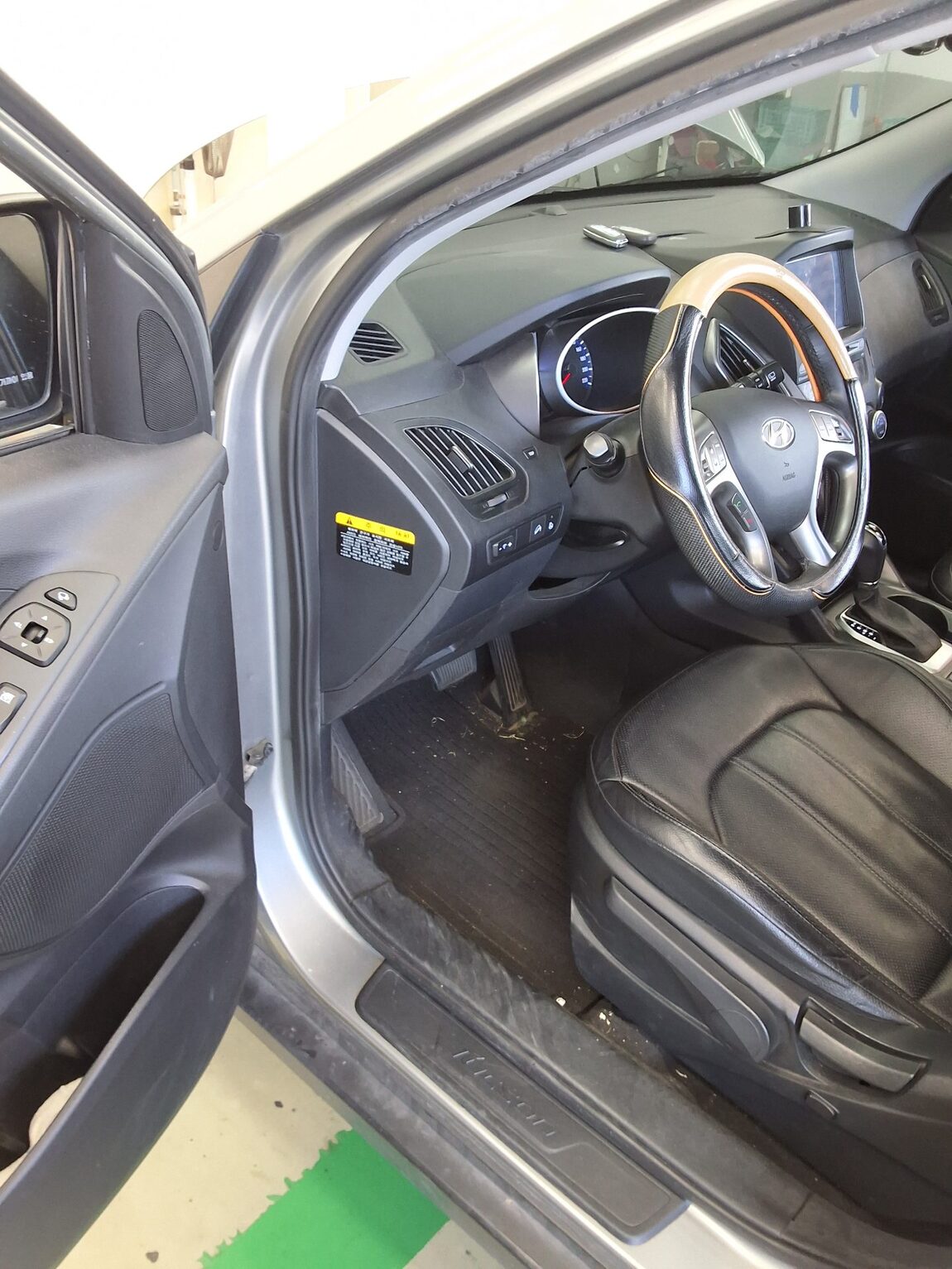 HYUNDAI NEW TUCSON ix DIESEL R2.0 2WD SMART SPECIAL 2014 - zdjęcie 10