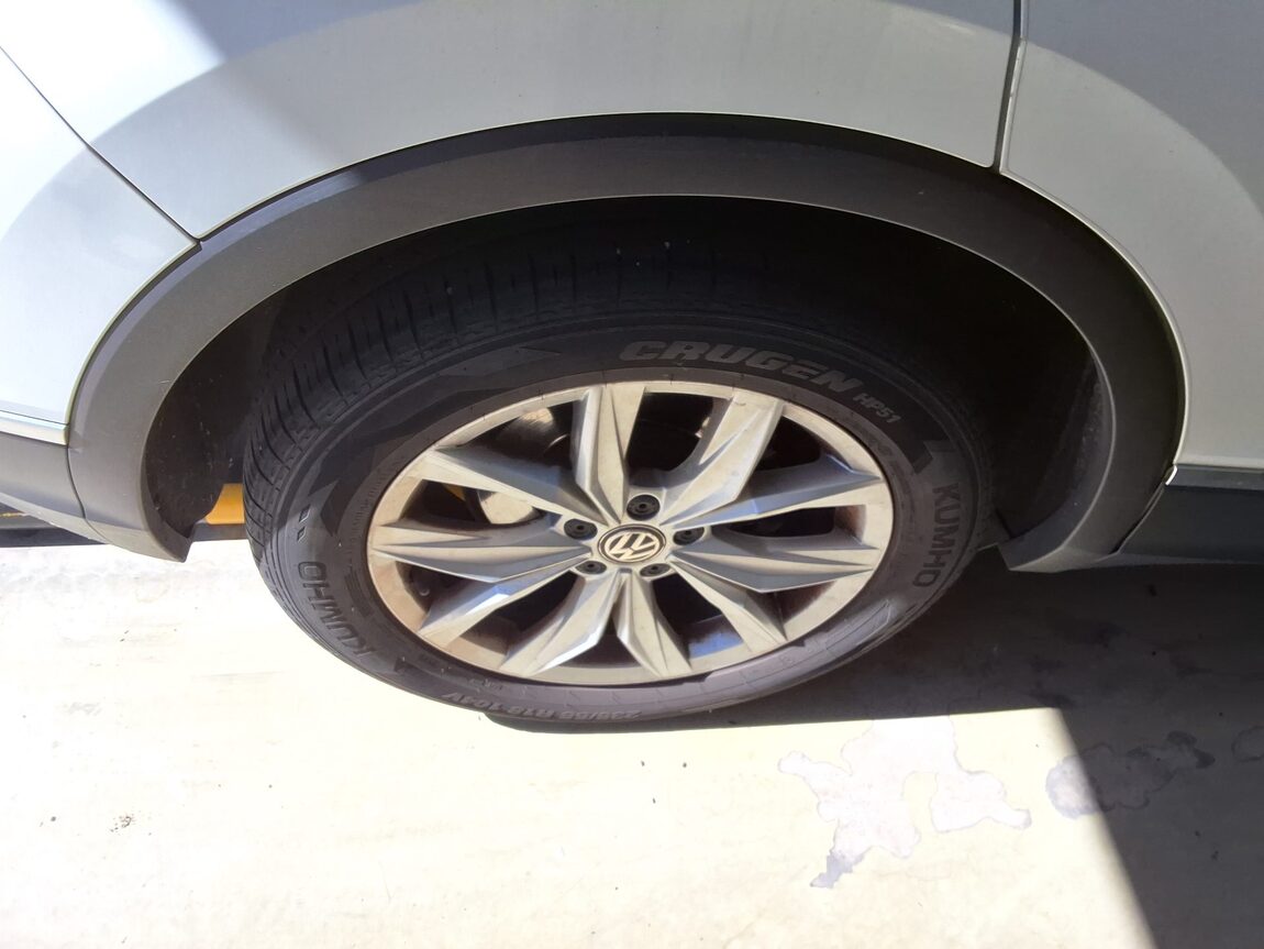 VOLKSWAGEN TIGUAN (2ND GEN) 2.0 TDI PREMIUM 2018 - zdjęcie 22