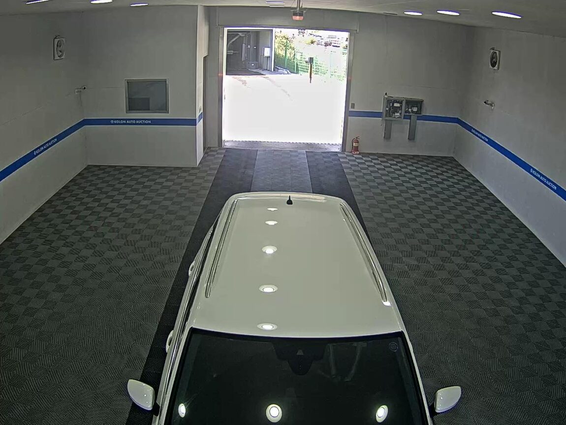 VOLKSWAGEN TIGUAN (2ND GEN) 2.0 TDI PREMIUM 2018 - zdjęcie 7