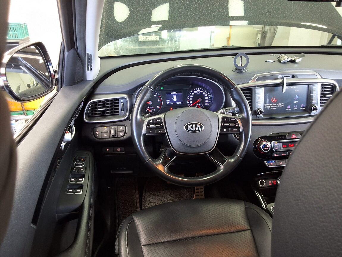 KIA THE NEW SORENTO DIESEL R2.2 2WD NOBLESSE SPECIAL 2019 - zdjęcie 18
