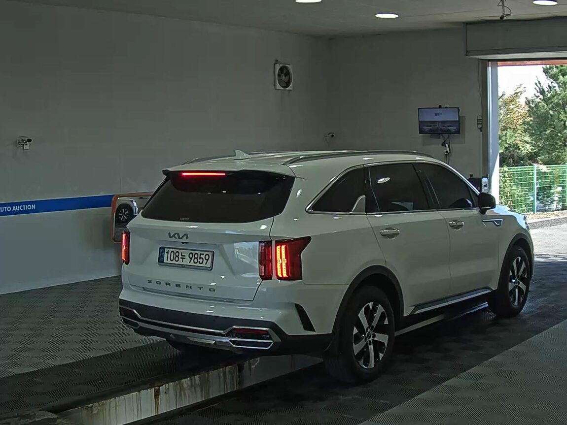 KIA NEW SORENTO (MQ4) 2.2 DIESEL 2WD PRESTIGE 2022 - zdjęcie 5