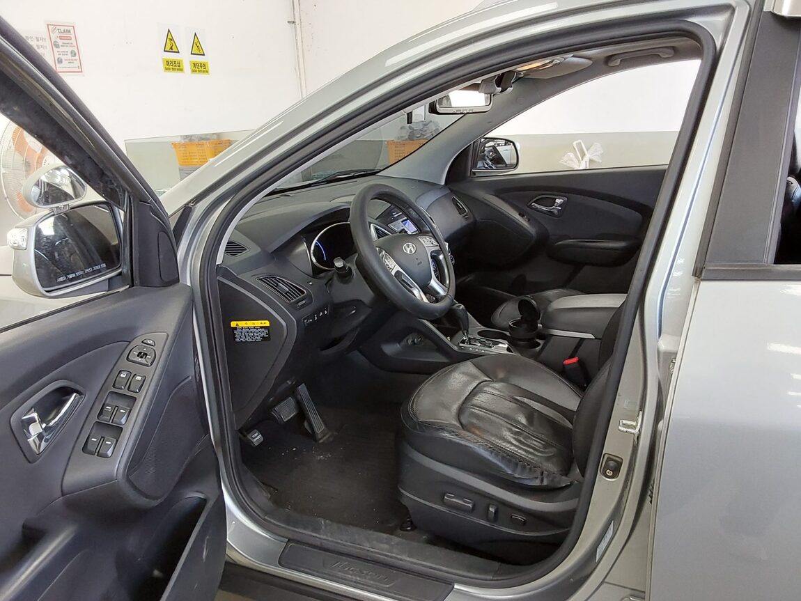 HYUNDAI TUCSON ix DIESEL R20 4WD LX20 PREMIER 2012 - zdjęcie 10