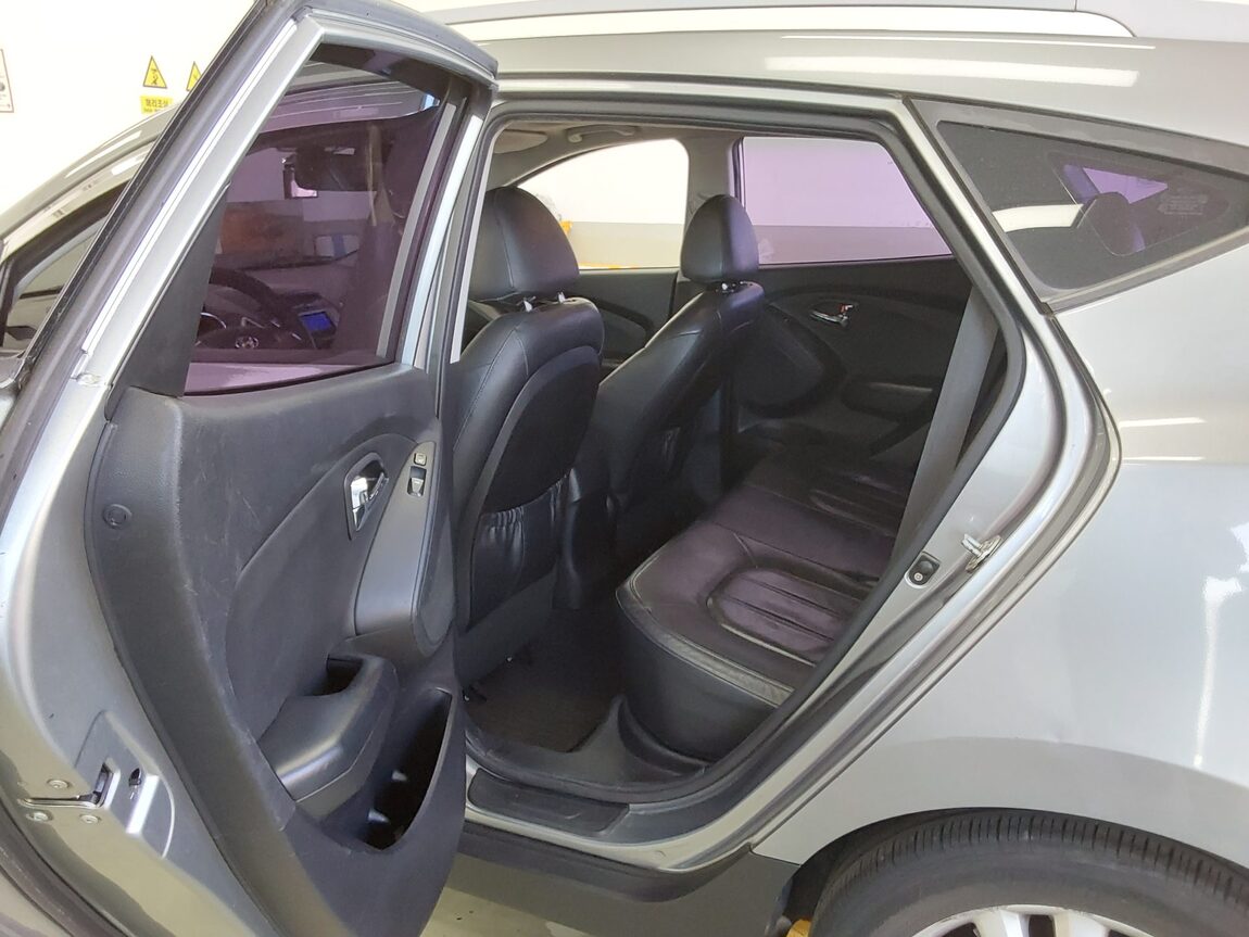 HYUNDAI TUCSON ix DIESEL R20 4WD LX20 PREMIER 2012 - zdjęcie 12