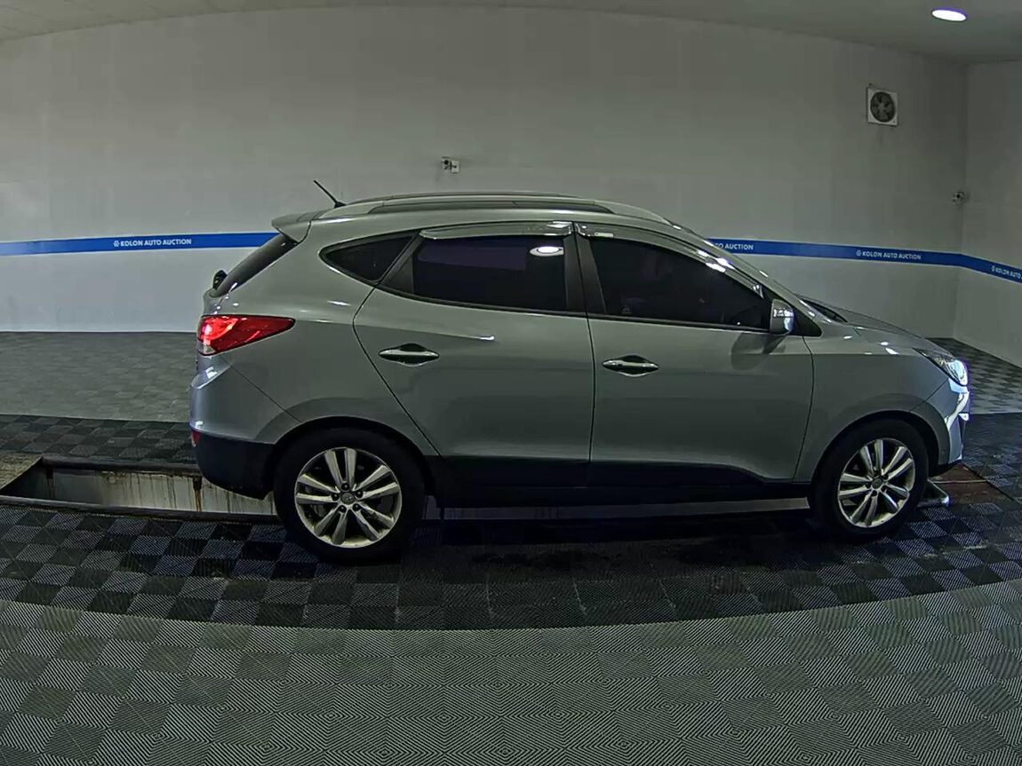 HYUNDAI TUCSON ix DIESEL R20 4WD LX20 PREMIER 2012 - zdjęcie 4