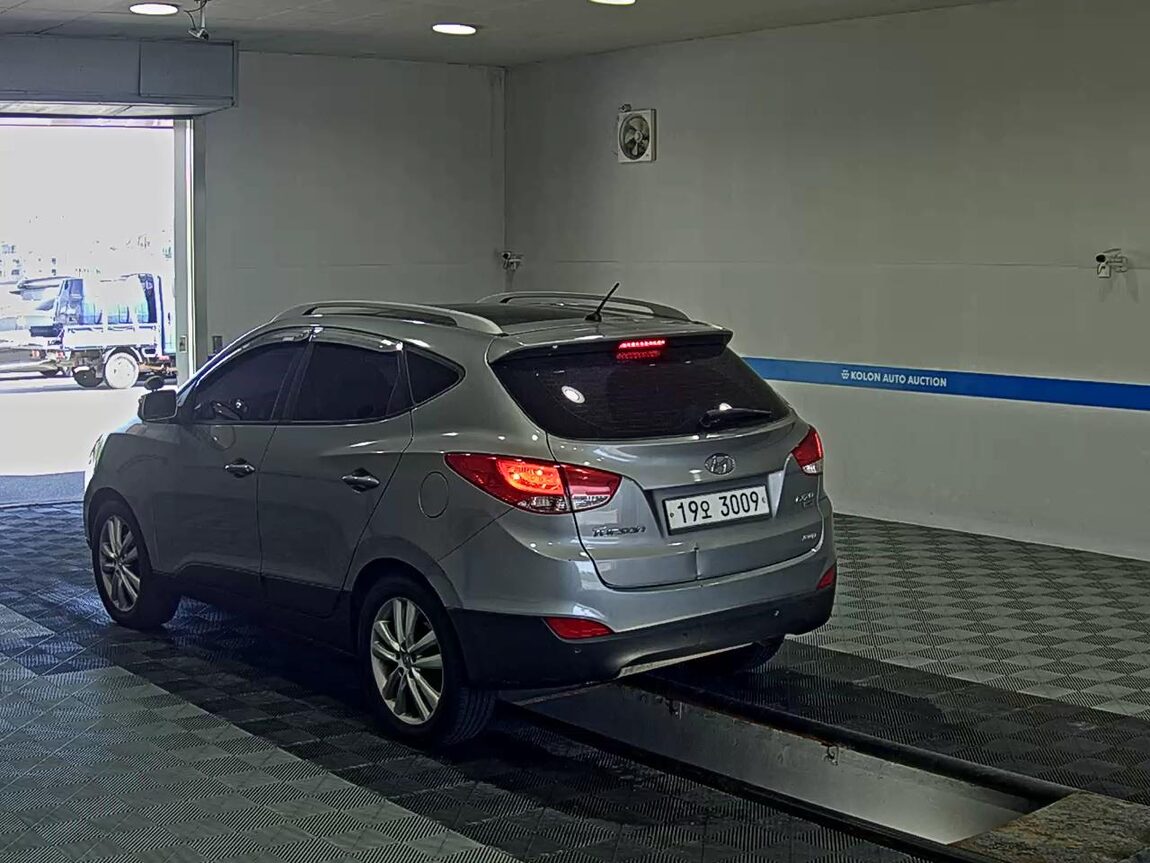 HYUNDAI TUCSON ix DIESEL R20 4WD LX20 PREMIER 2012 - zdjęcie 6