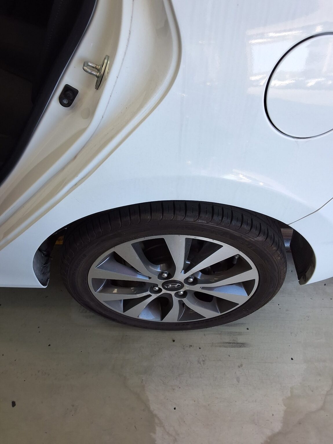 HYUNDAI NEW ACCENT WIT 1.6 GDI PREMIUM 2016 - zdjęcie 21